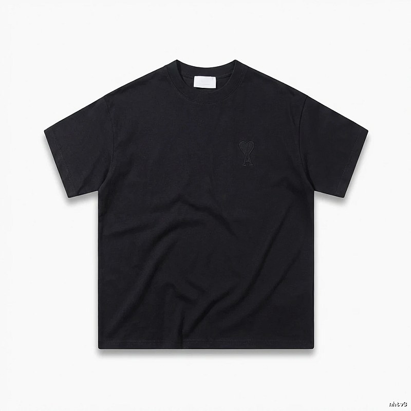AMI Love Simple Style Black T-shirt