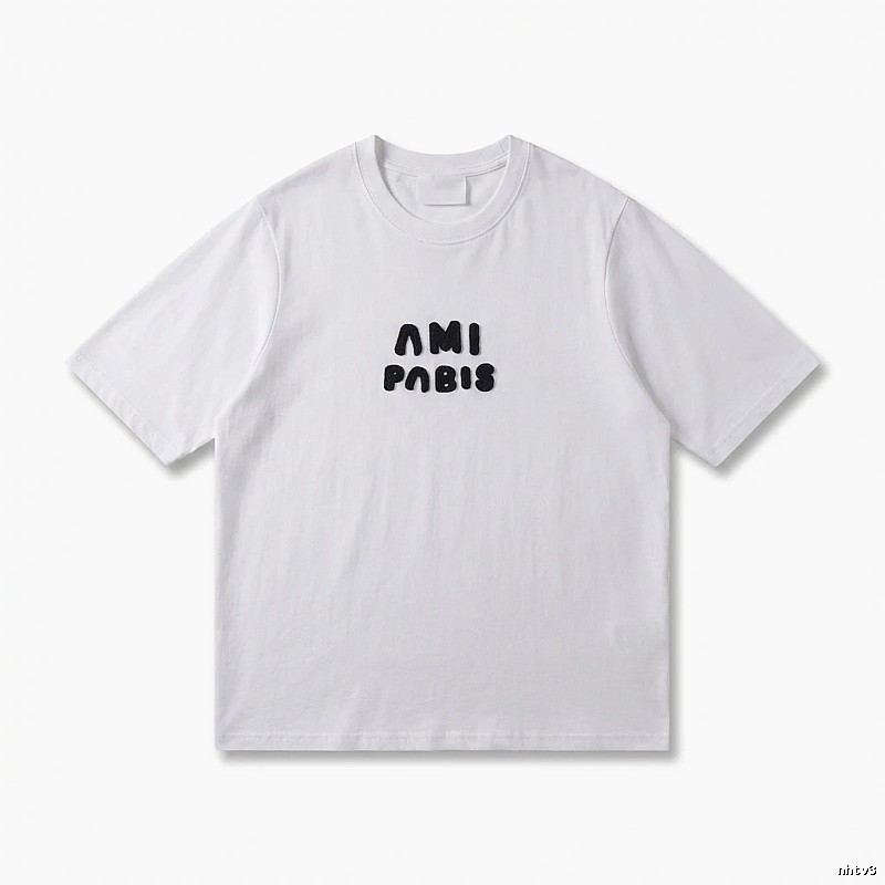 AMI Paris minimalist style white T-shirt