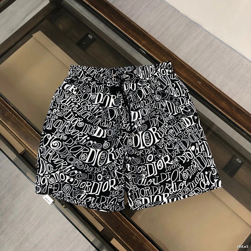 Dior Graffiti Collection Trendy Cool Style Black and White Shorts