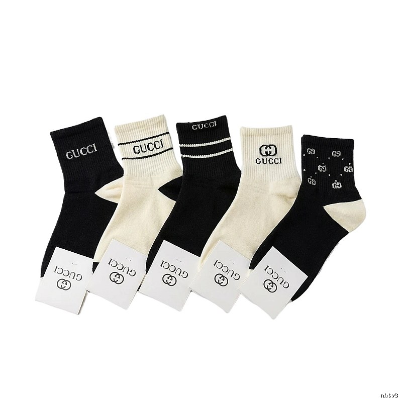 Gucci minimalist black and white socks