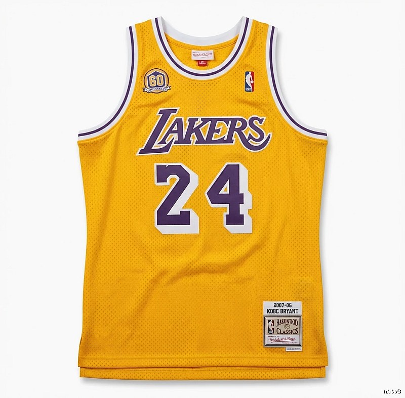 Kobe Lakers' retro-style yellow jersey