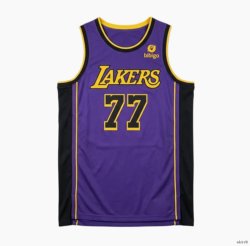 Luka Doni's purple basketball uniform of the Los Angeles Lakers.
