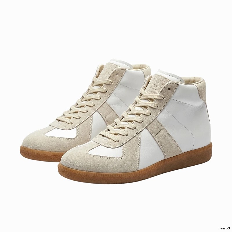 Maison Margiela retro-style white high-top shoes