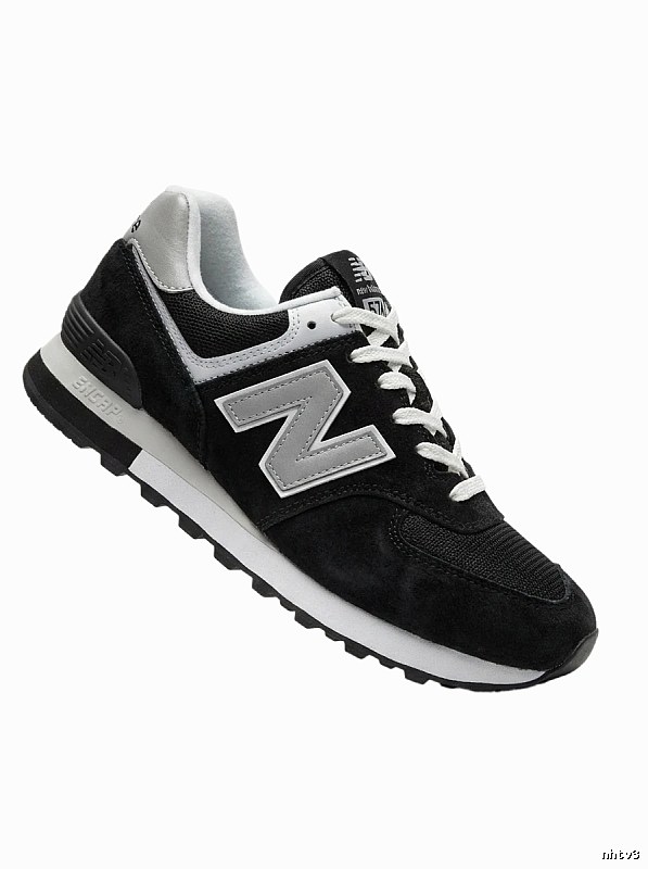 New Balance retro-style black and gray sports shoes