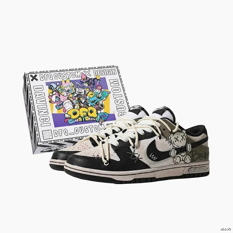 Nike Trendy Black and White Retro Board Shoes