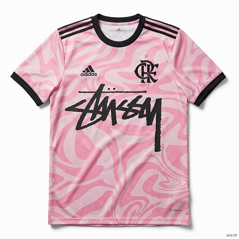 Stussy graffiti-style pink T-shirt
