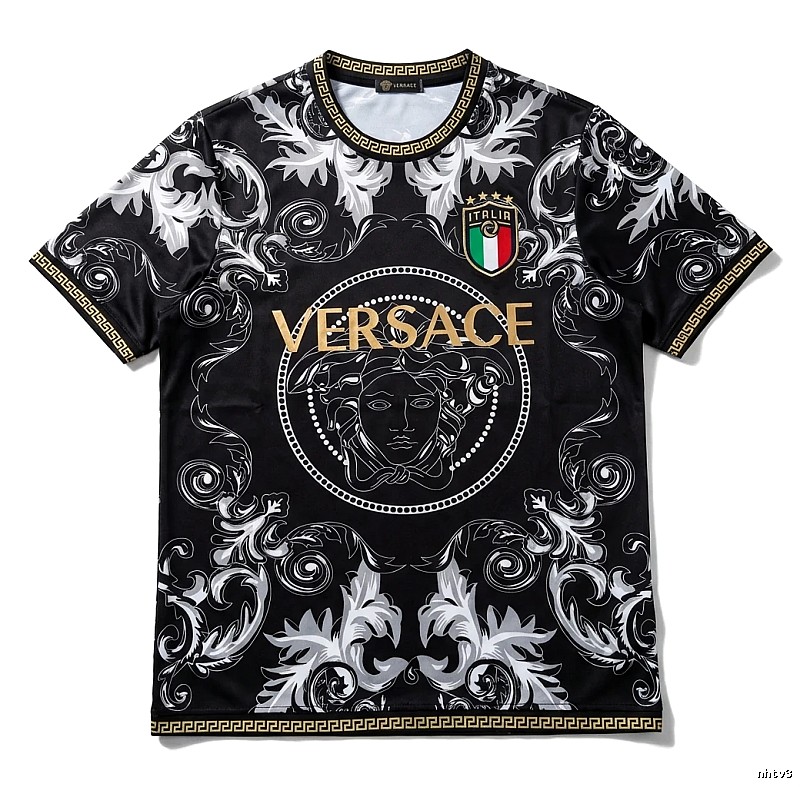 Stussy retro-style black-based T-shirt