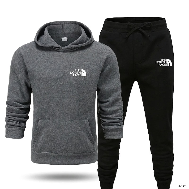 The North Face Simple Gray and Black Sportswear Set