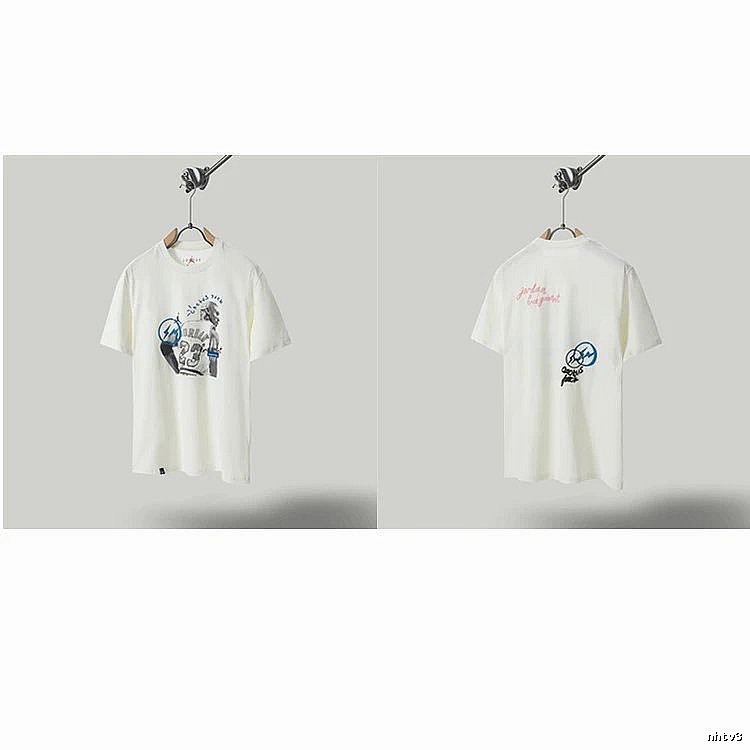 Travis Scott x Jordan Co-branded Graffiti-style Off-white T-shirt